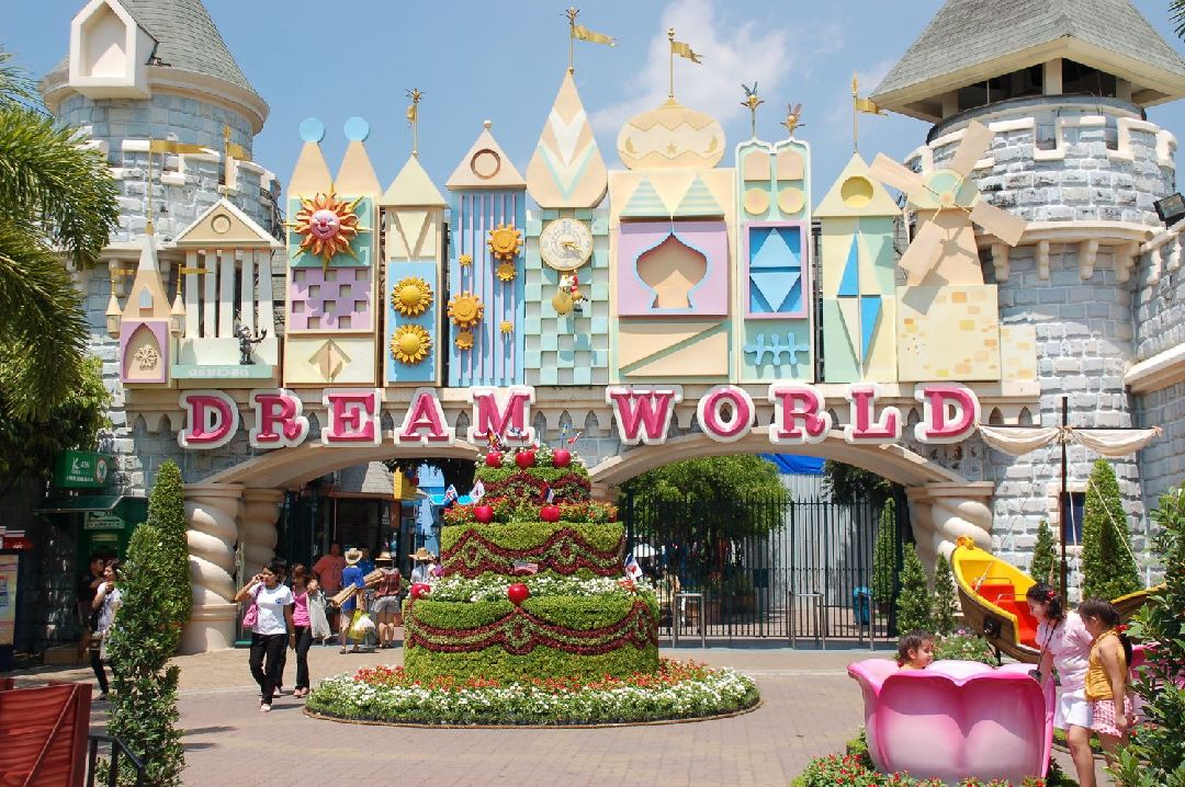BANGKOK DREAM WORLD 4D3N (2 CAN GO) TANPA PESAWAT